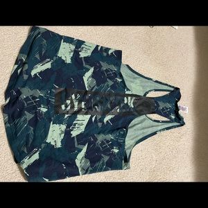 Gym shark muscle tank